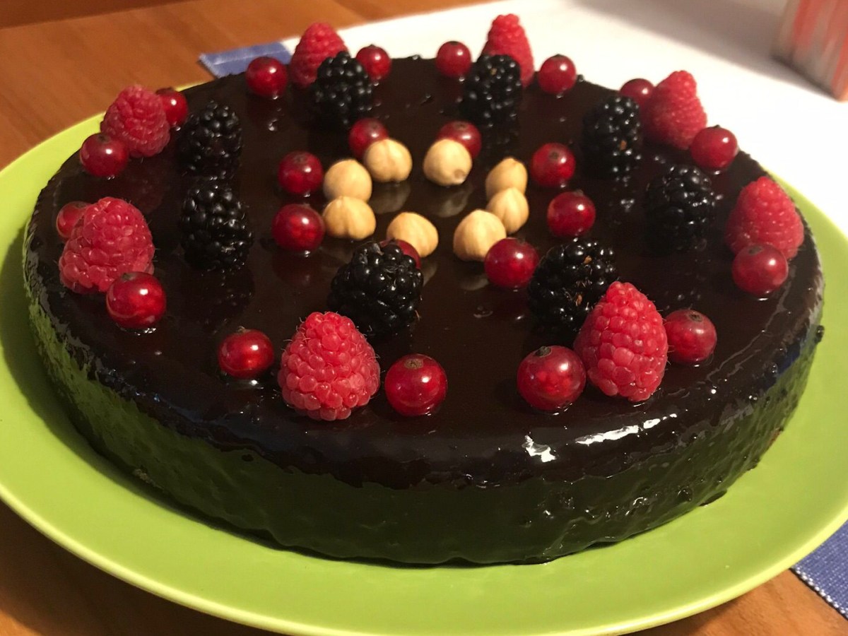 Torta di cioccolato con glassa di&nbsp;cacao