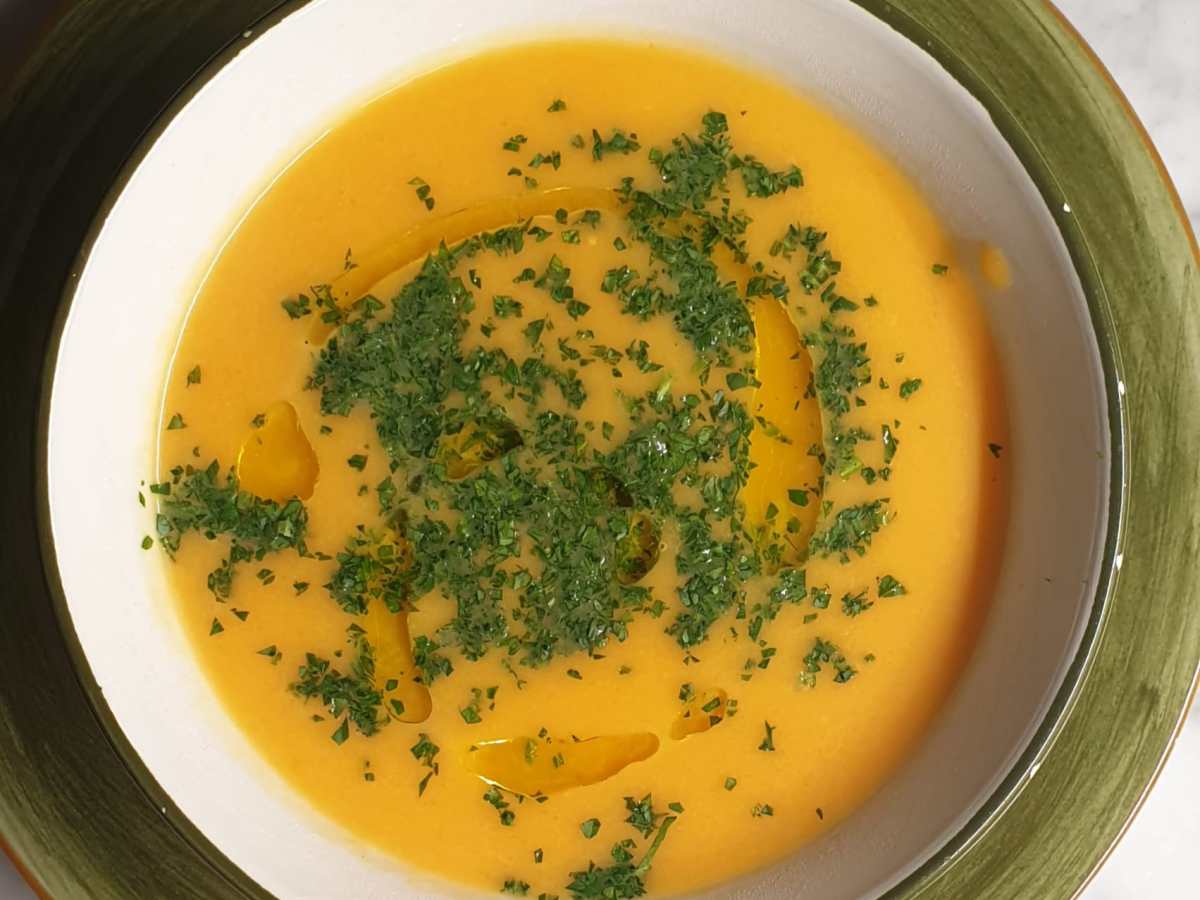 Vellutata di sedano rapa e&nbsp;carote