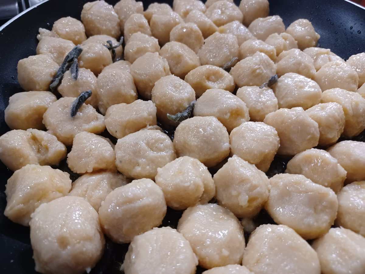 Gnocchi di cavolo navone 