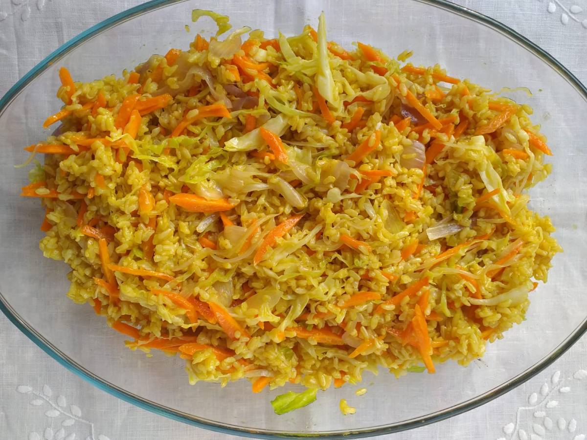 Riso all’orientale con carote e cavolo&nbsp;cappuccio